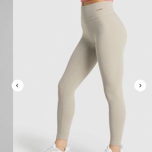 Gymshark Whitney Simmons leggings
